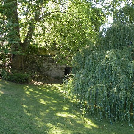 Moulin De Rioupassat Chambres D'Hotes De Charme Rauzan Esterno foto